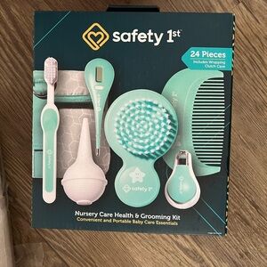 Safety 1st Mint Green Baby Grooming Kit